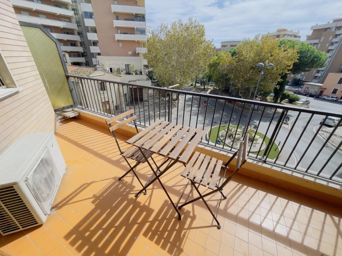 Benci&Gatti Home Con Parcheggio Privato Civitavecchia Bagian luar foto